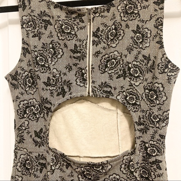 American Eagle Lace-Print Dress - Picture 3 of 6